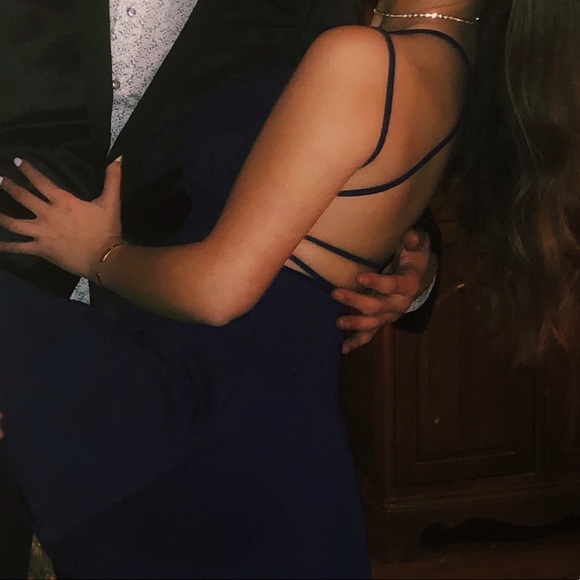 Lulus Navy Blue backless dress - Picture 5 of 5